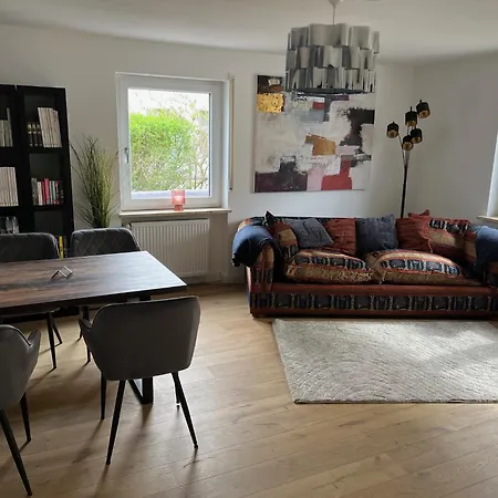 Falkennest Apartament *
