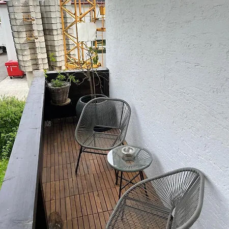 Falkennest Apartment *
